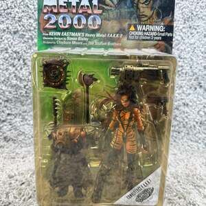 Heavy Metal 2000 Camouflage F.A.K.K.2  Exclusive Julie Strain Action Figure